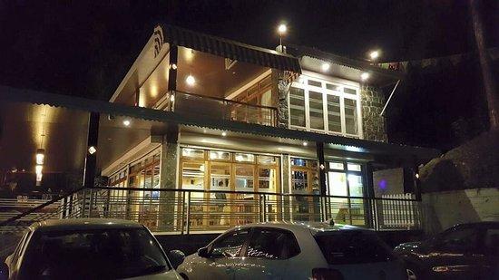 Thuendel Food And Spirits